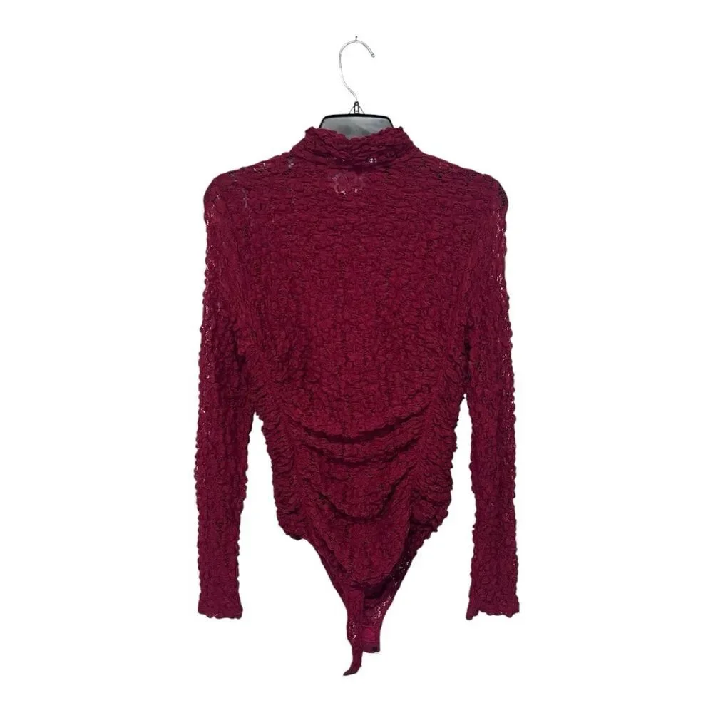 NWOT Free People |  Wo Day & Night Lace Long Sleeve Bodysuit Holly‎ Berry S